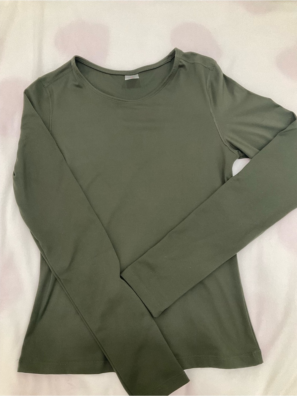 Women's Long Sleeve Crewneck Top - Olive Green